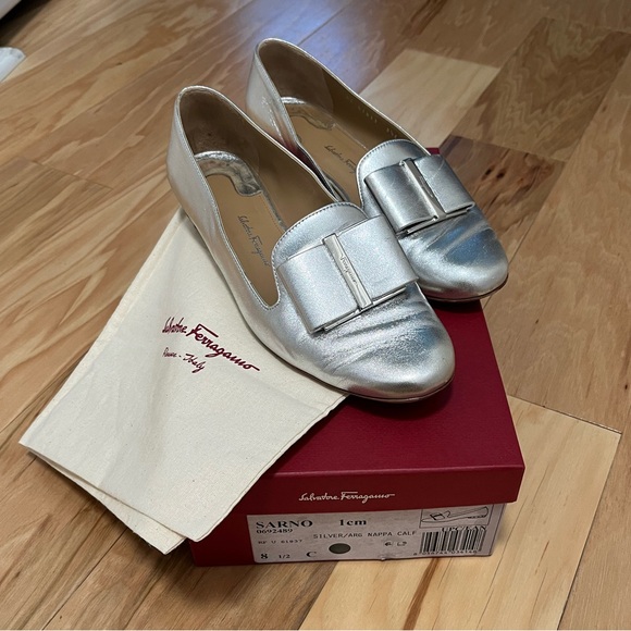 Ferragamo Metallic Sarno - Picture 1 of 7